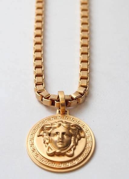 versace goldkette männer|versace gold necklace.